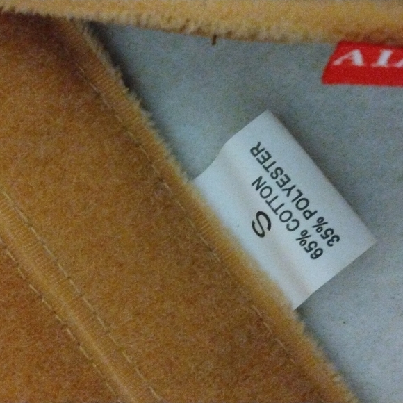 SOFT RECOVERY/MEDICAL COLLAR FOR DOG NWOT - Picture 3 of 6